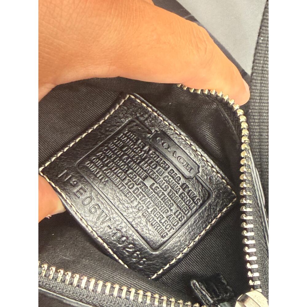 Vintage Coach Hamptons 10266 Swingpack Bag Womens Black Python Leather Crossbody - Picture 14 of 15